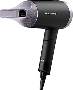 Opciones efectivas para secar tu cabello en viajes sin un secador plegable